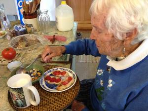 image Strawberry toast and warmed milk August 2014.jpg 